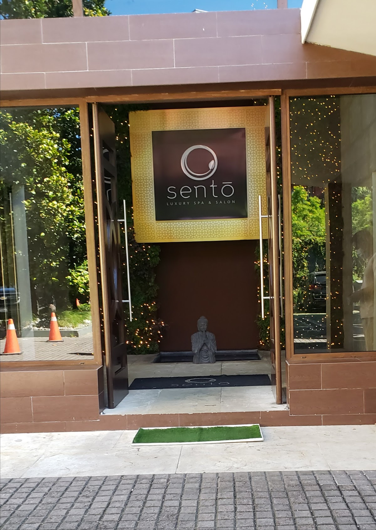 Sento Luxury Spa & Salon