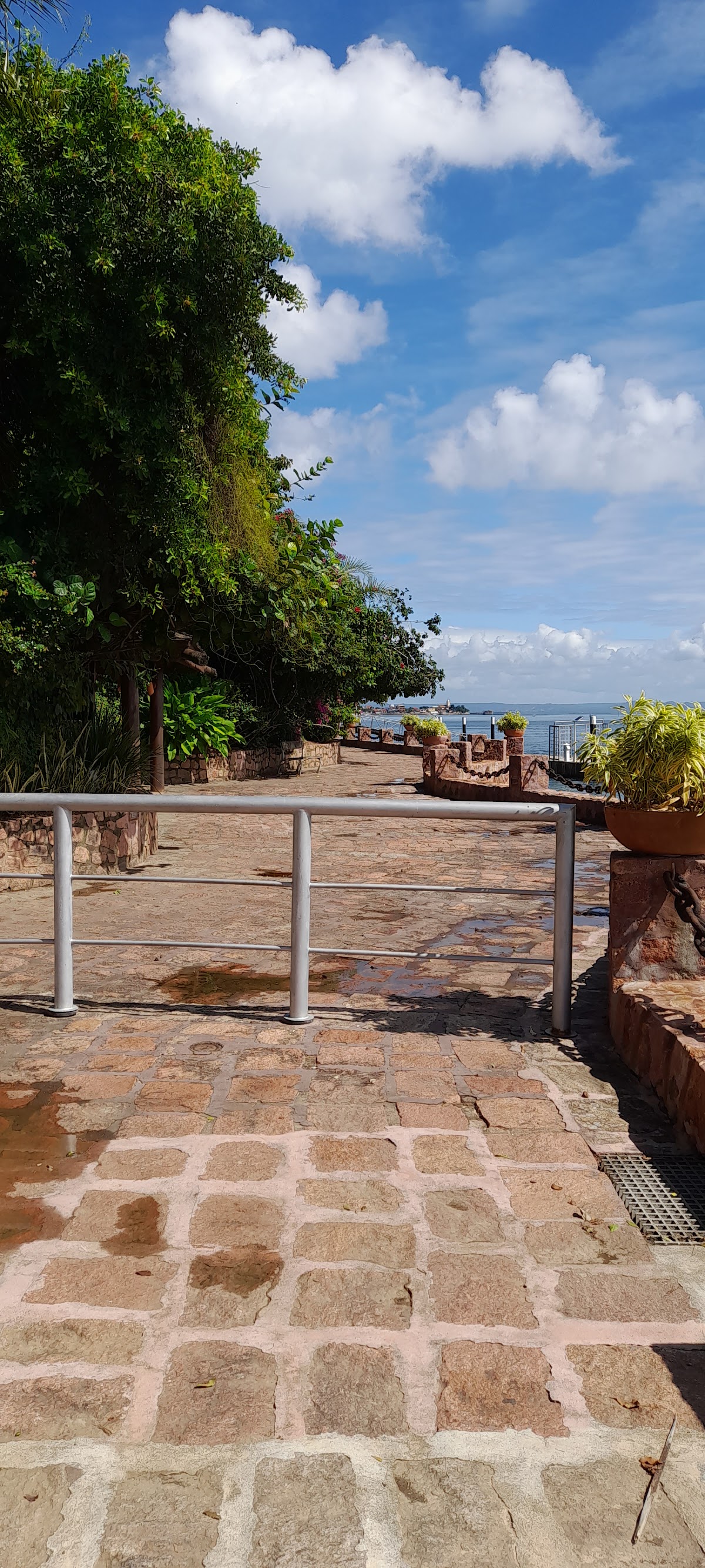 Trilha da Praia de Loreto