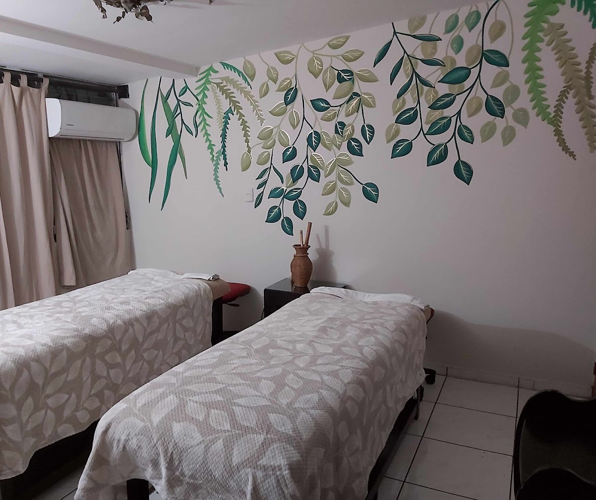 Numa Spa y Vanlié Salon
