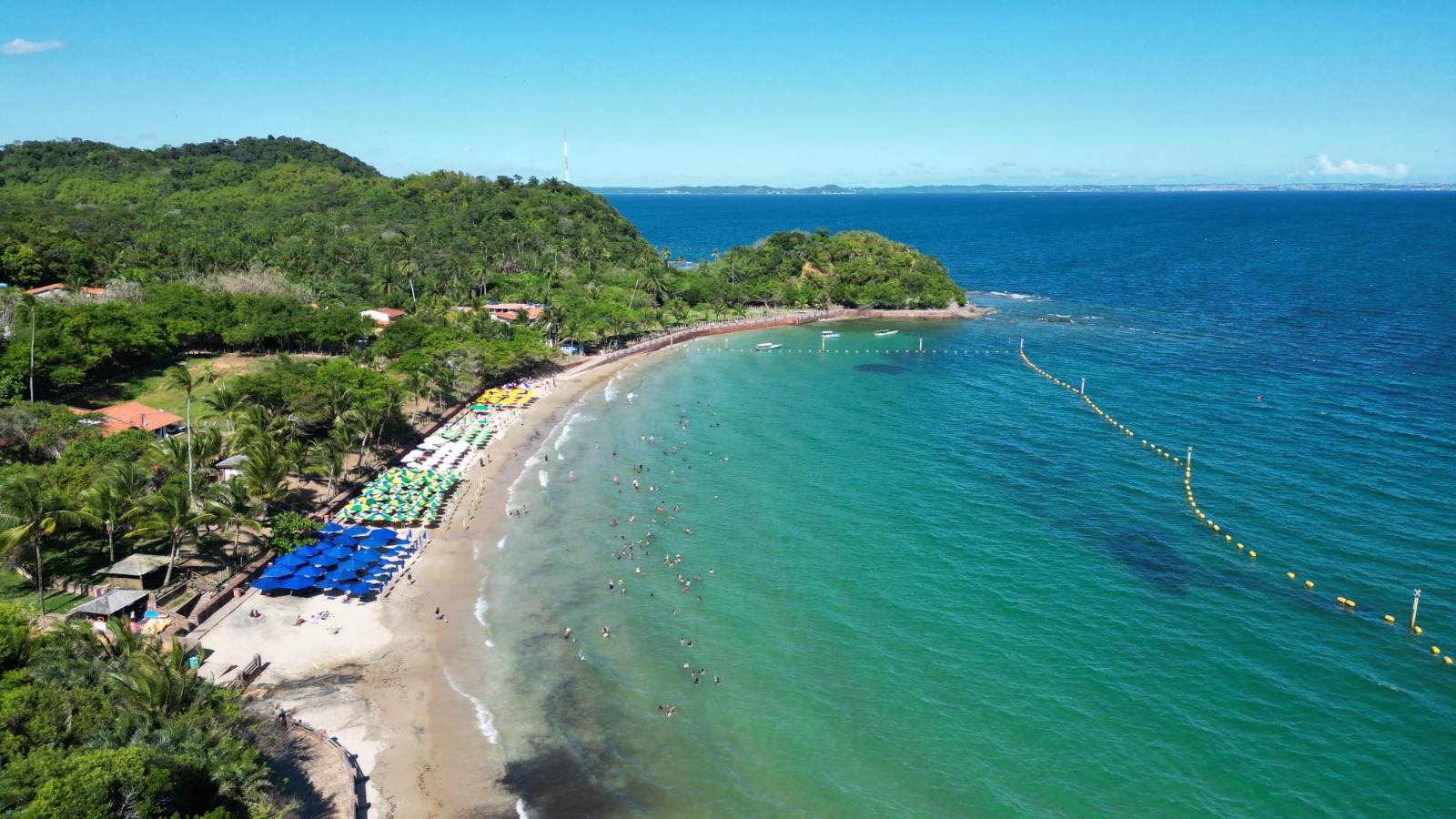 ILHA DOS FRADES CATAMARÃ