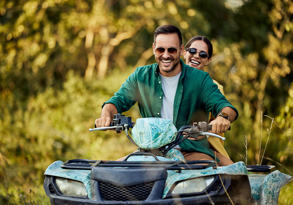 Quadriciclo em Garapuá: Aventura e Paisagens Inesquecíveis!