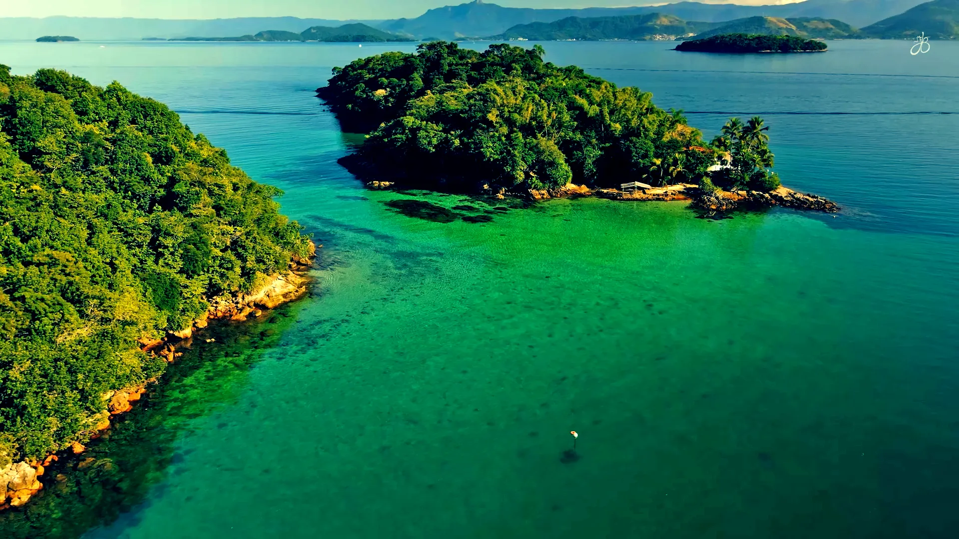 Passeio de Escuna na Ilha Grande