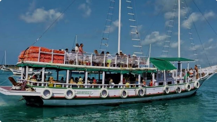 Passeio de Escuna pela Ilha dos Frades e Itaparica